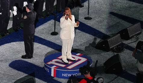 queen latifah gucci suit|queen latifah national anthem 2023.